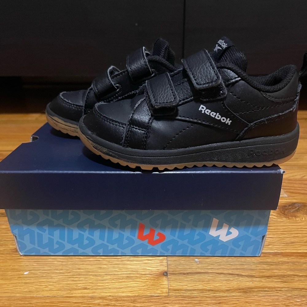 Reebok Clasp Low Sneakers (Toddler)